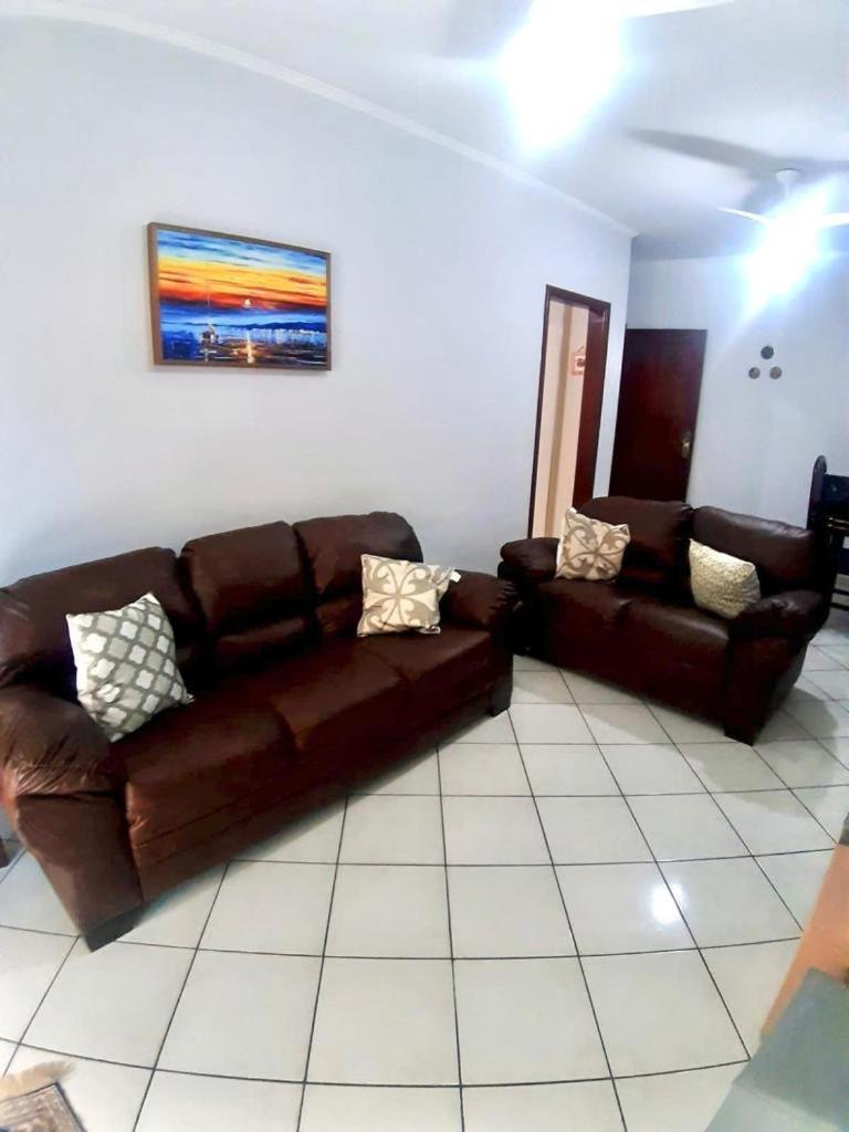 Aconchegante E Bem Localizado. Apartment Praia Grande (Santos)
